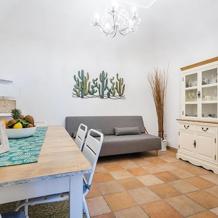 Nonna Carmela Apartment 산트아구타수이두에골피 외부 사진